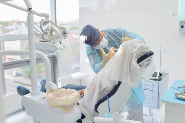Best Holiday Emergency Dentist in East Alton, IL